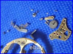 2 Vintage BULOVA ACCUTRON 214 gold plated Tuning Fork Watch parts Movement hands