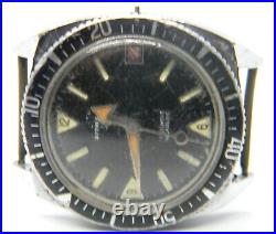 C246 men Vintage Arnex Helbros Diver Manual Wind France Movement Watch parts lot