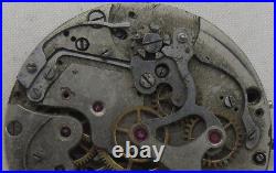 Chronograph mens wristwatch movement & dial 33 mm. In diameter for parts