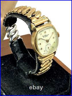 Clifford Valjean Men's Watch Vintage Swiss Hand Wind Gold 27mm FOR REPAIR PARTS
