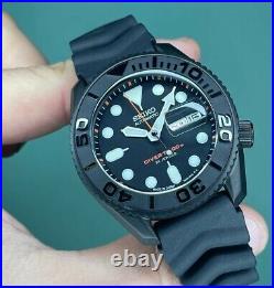 Custom Wristwatch (Seiko Parts dial/movement/strap) 200 m Waterproof