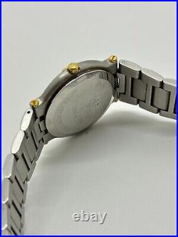 Gucci 9000M Black Dial Date Indicator Quartz Men Not tested For Parts