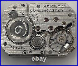 Hamilton 401 Movement with Crown and Dial (Hands included) 19 Jewels. FOR PARTS