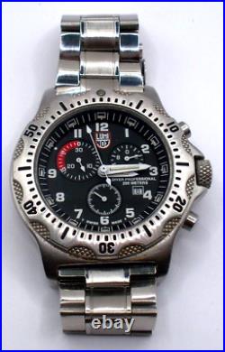 Luminox Men's Series 8100 Diver Professional 200m Chrono Watch PARTS OR REPAIR