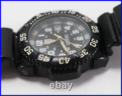 Luminox Navy Seal Series 3050/3950 Swiss Watch with Box FOR PARTS or REPAIR