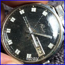 Mido Men 5009 Black Dial Date 35mm Quartz Analog Watch PARTS AND REPAIR ONLY