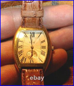 Rare Lovely Vicence Model Watch! 14k Solid Gold Large Type! New Condition