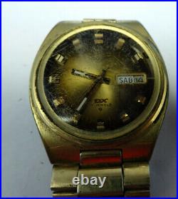 Seiko DX 6106-7619 17 JEWEL 1975 HACKING AUTO WATCH RUNS FOR RESTORATION PARTS