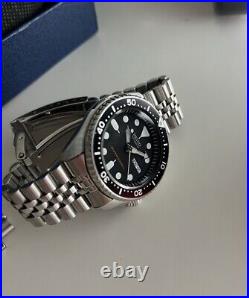 Seiko SKX007K All original Parts And Movement