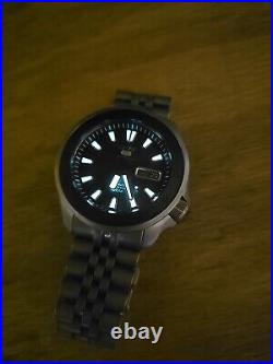 Seiko SKX007 Mod Watch OEM Dial Namoki Parts Custom Gravel Wash Patina