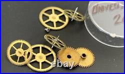 UNIVERSAL GENEVE Cal. 267 lote parts lot vintage hand manual movement watch