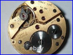 UT Unitas 6498 movement Arnex dial with 3 hands, broken for parts