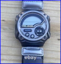VTG CASIO WMP-1 MP3 Player Wristwatch 2002 Japan UNTESTED AS IS/FOR PARTS REPAIR