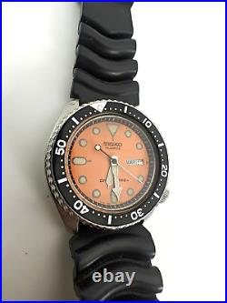 Vintage SEIKO 7548-7000 150m Quartz Day Date Diver for Parts or Repair 1980's