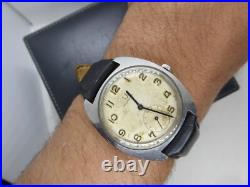 Vintage Universal Genève 1950s Hand-Wind Watch For parts or repair